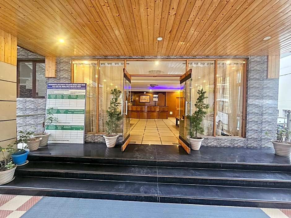 Hotel Aakash Regency