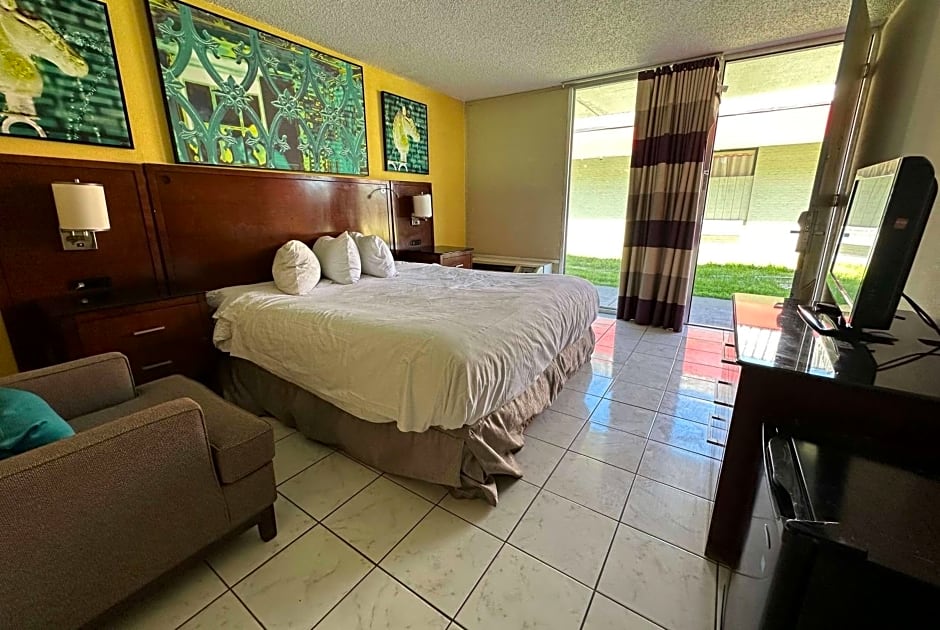 Travelodge by Wyndham Lumberton