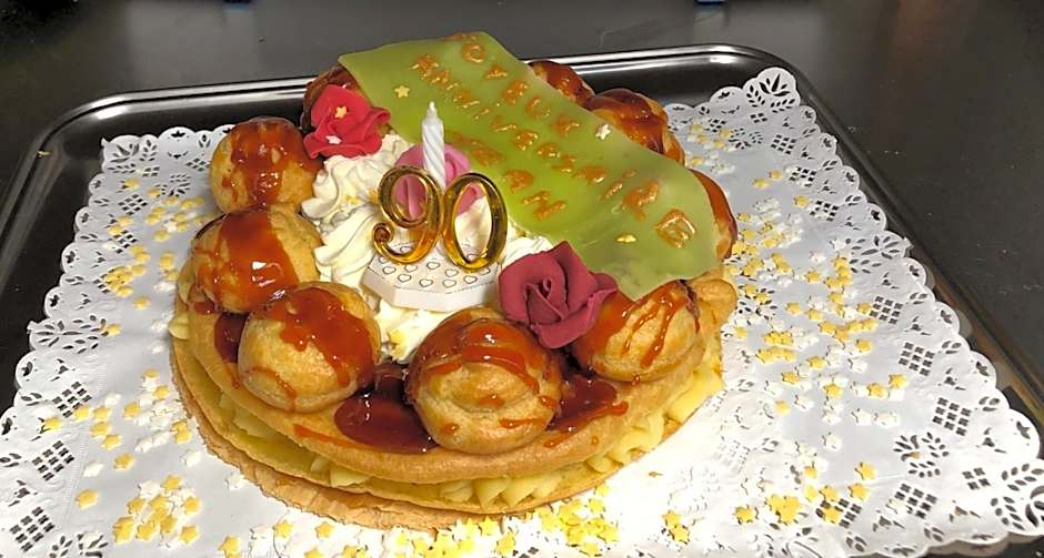 Logis Hôtel Restaurant Cazes Arazat