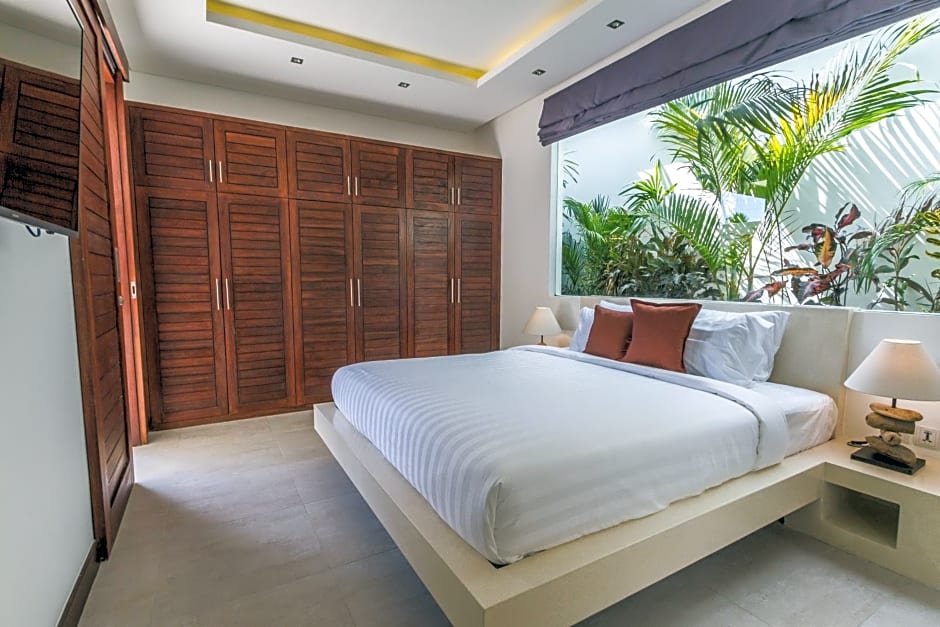 Villa Juna - Beautiful 3 Bedroom in Seminyak
