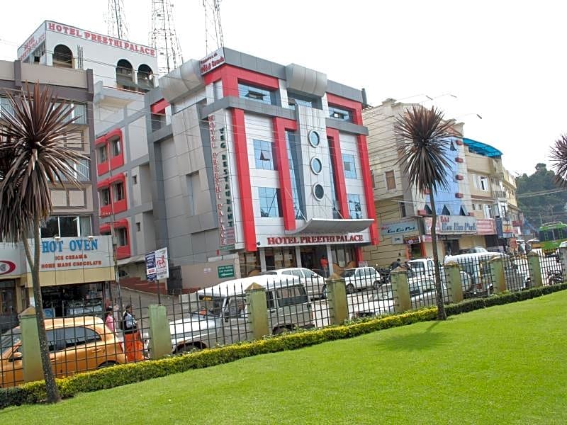 Hotel Preethi Palace
