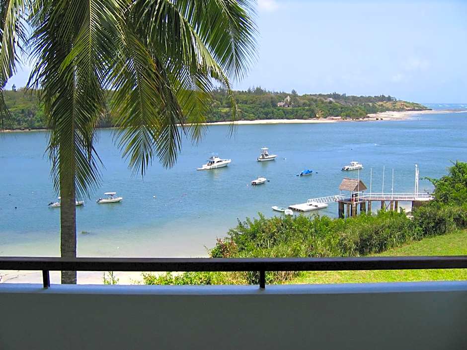 Mnarani Beach Club