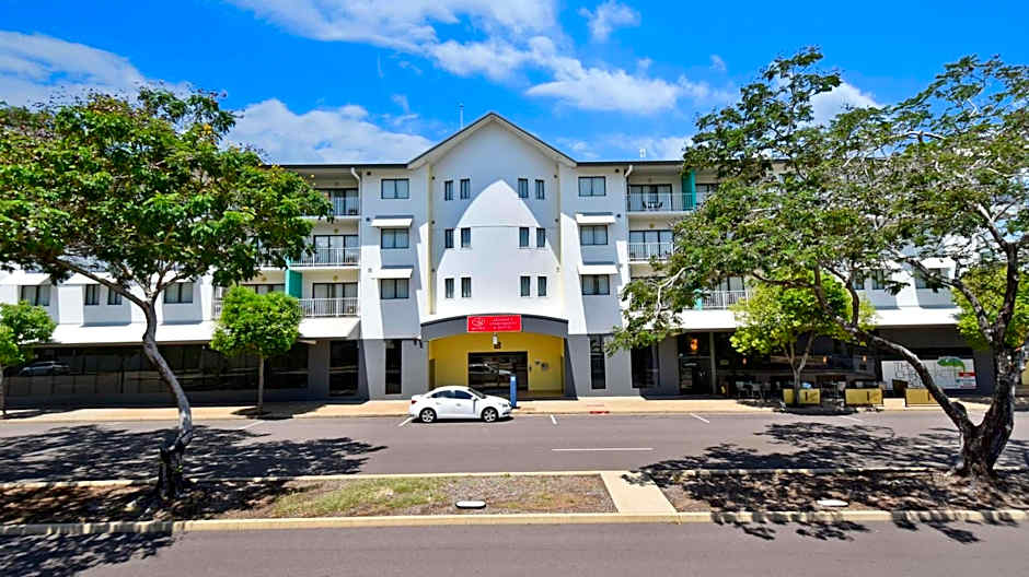 Metro Advance Apartments & Hotel