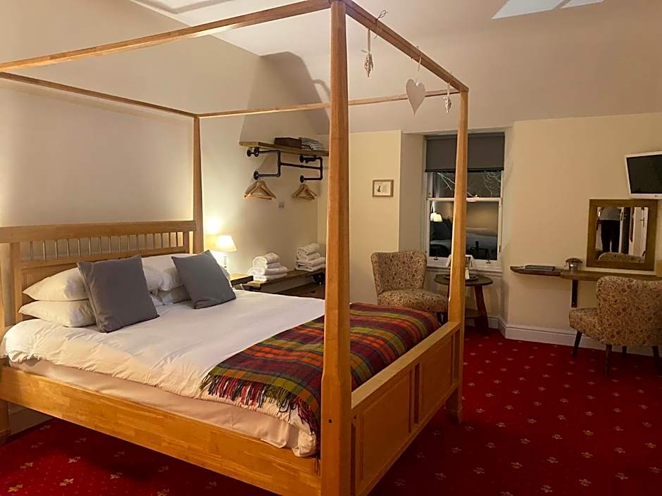 The Gordon Arms Restaurant with Rooms