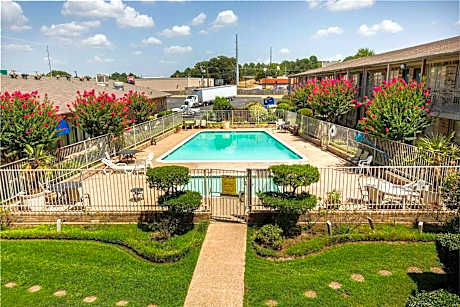 OYO Hotel Tyler Lindale