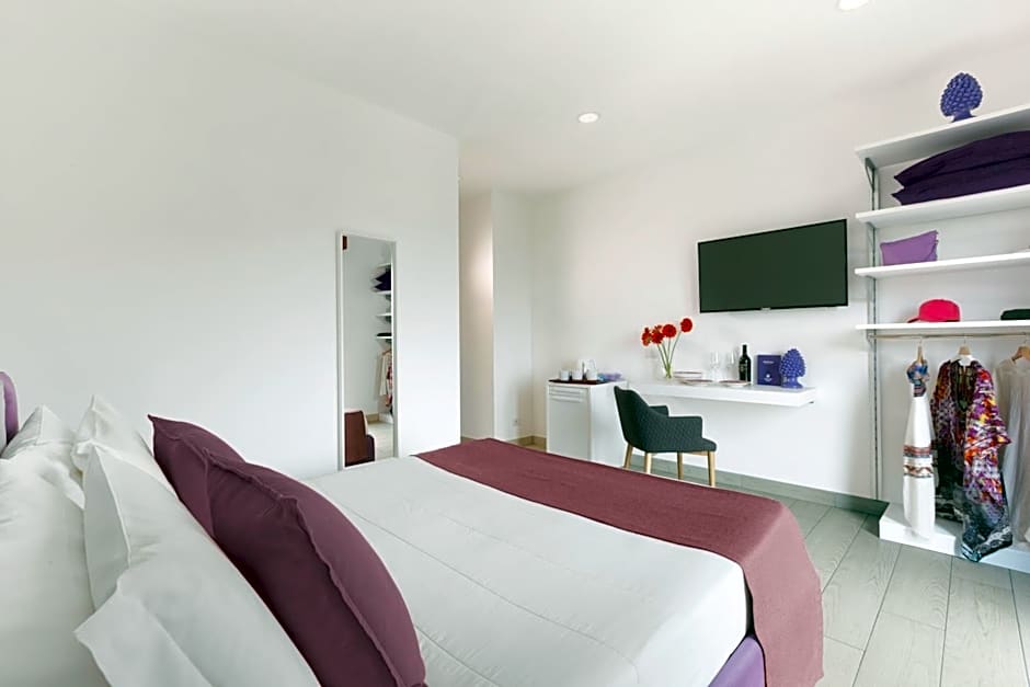 Eterea Charming Suites