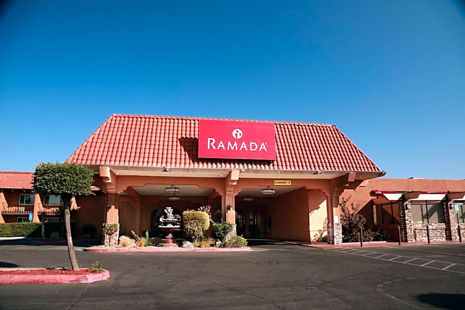 Ramada by Wyndham Fresno North