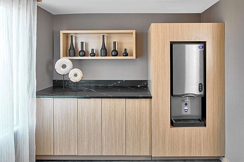 AC Hotel by Marriott Orlando Lake Buena Vista