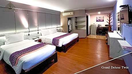 Grand Deluxe with Balcony - Twin