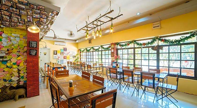 RedDoorz near San Juanico Bridge