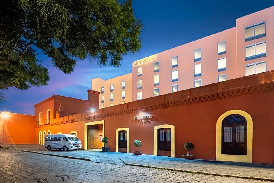 City Express by Marriott Puebla Centro
