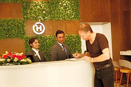 HANSA- A Premium Residence