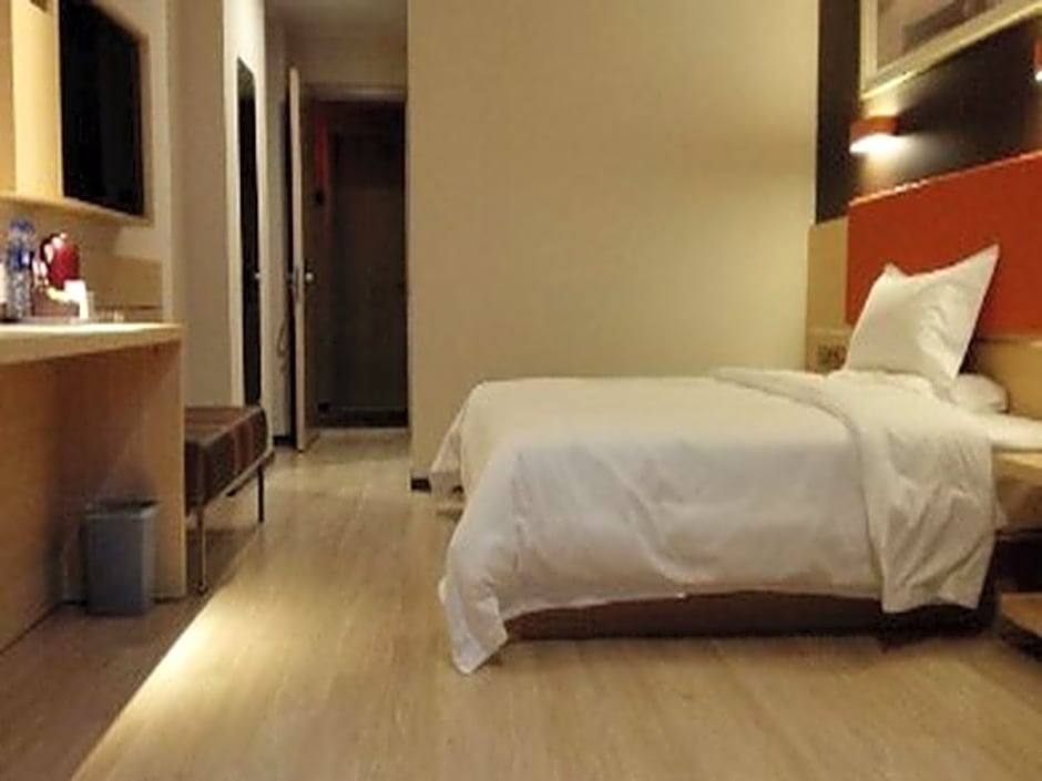 7 Days Premium Zhangjiajie Tianmen Mountain Railway Station