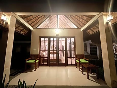 Suite with Garden View