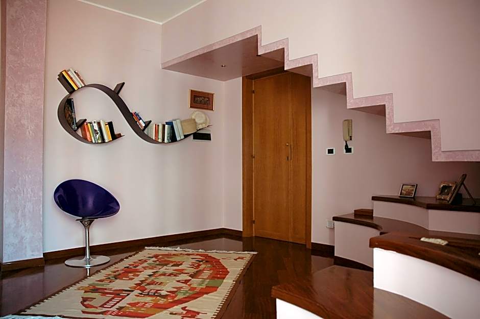 Liana Guest House