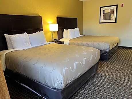 Queen Room with Two Queen Beds - Non-Smoking