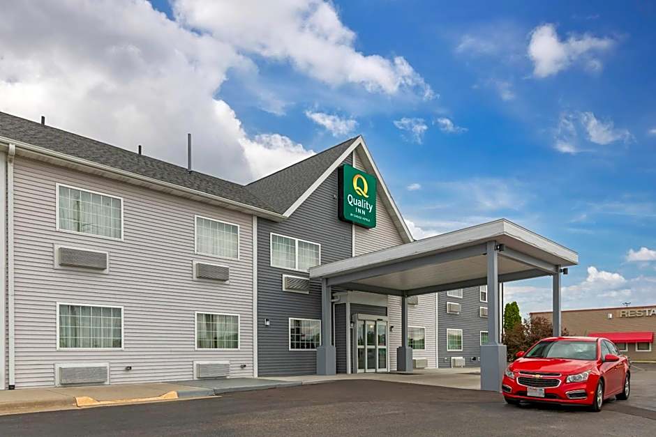Quality Inn Mauston I-90