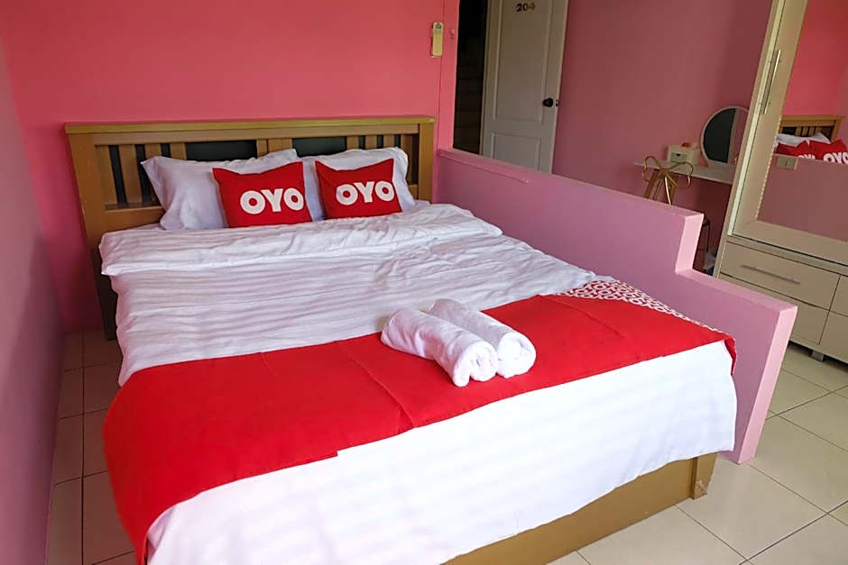 OYO 75429 '101 place navanakorm'