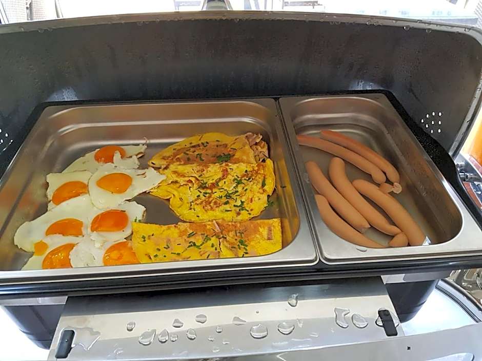 Primus Hotel & Apartments