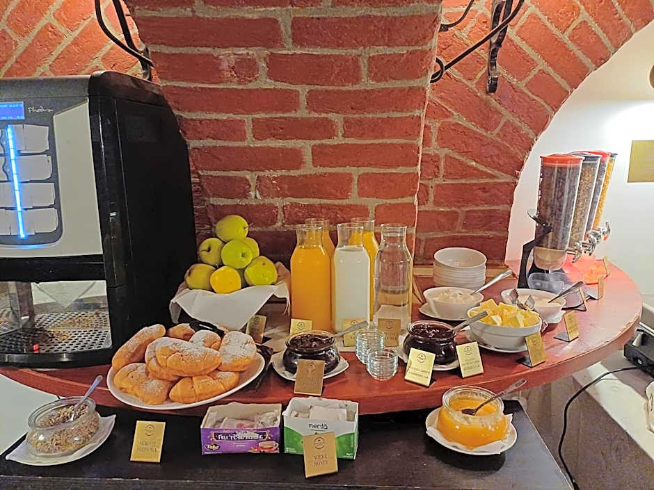 Bucharest Downtown Inn