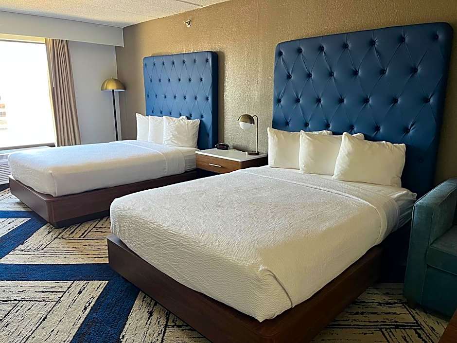 Sky Point Hotel & Suites - Atlanta Airport