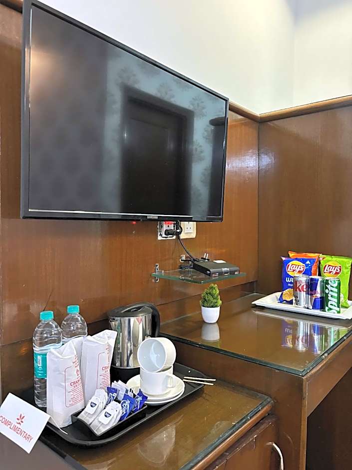 Chanchal Deluxe Hotel