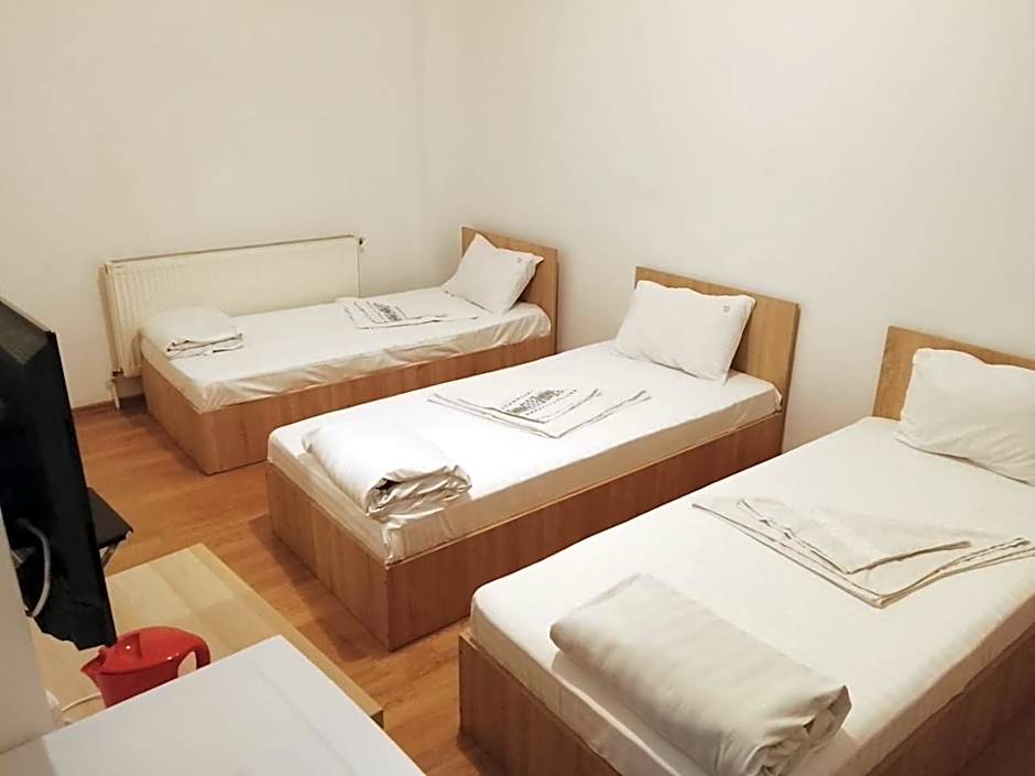 Cazare - Accommodation