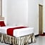 RedDoorz Plus near Sultan Hasanuddin Airport