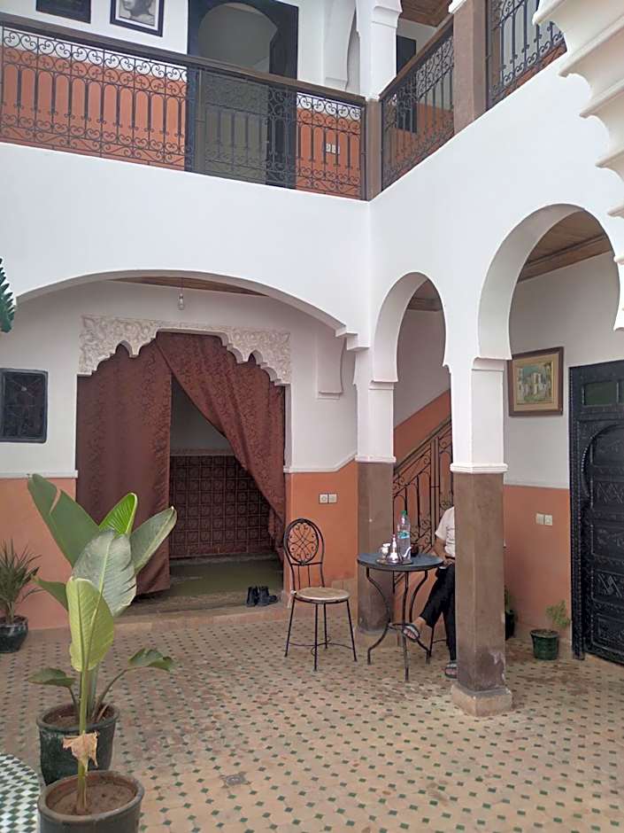 Riad 9 Derb El Bousnne