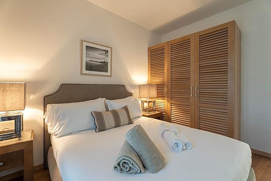 Smy Pisa Plaza