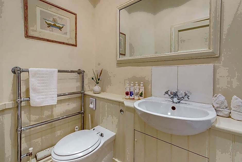 Tiger Inn - Catherine