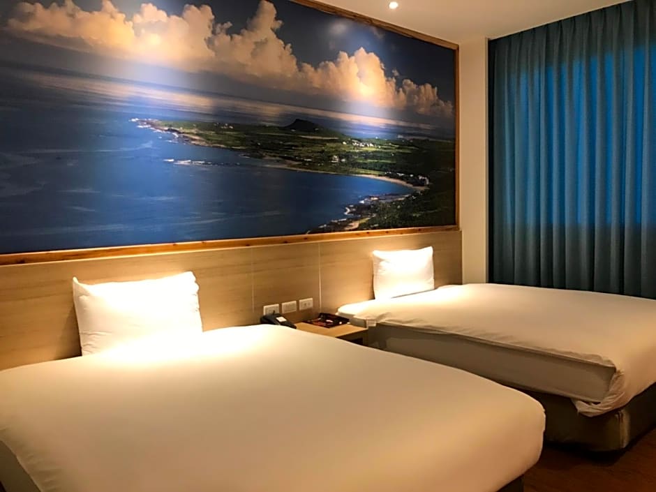 CHIILIH HOTEL CORAL MUSEUM