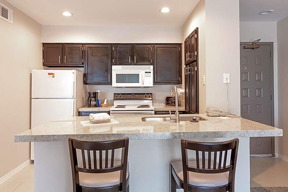 Value Suites Extended Stay - Arlington