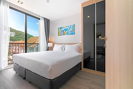 One Bedroom Deluxe
