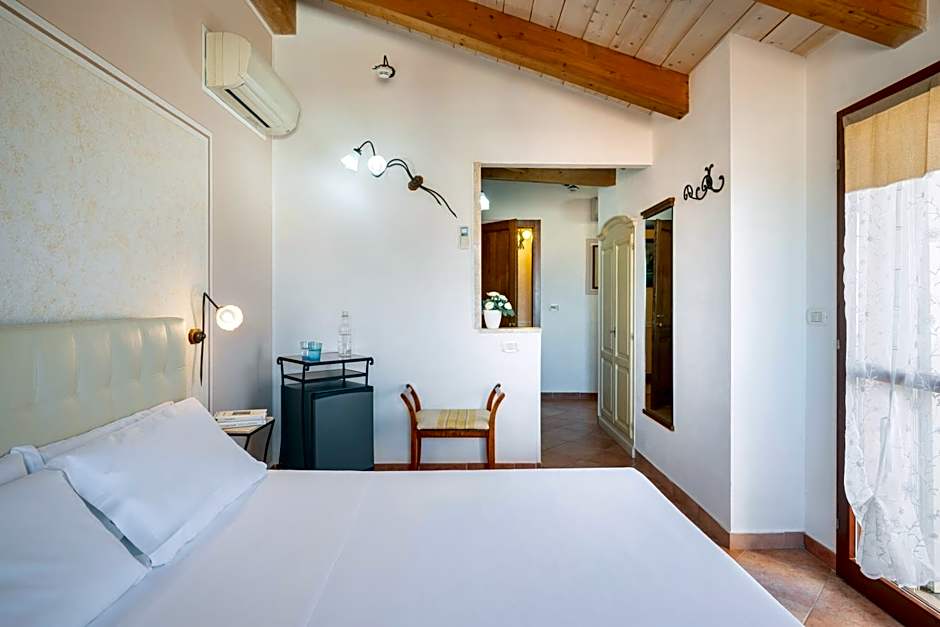 Lola Piccolo Hotel e Appartamenti