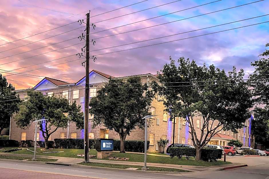 MainStay Suites Addison-Dallas