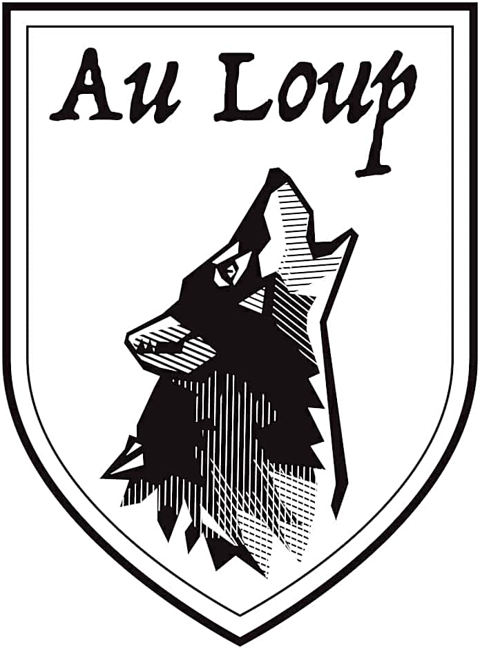 Au Loup Historic Apartments