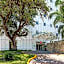 Ibis Monterrey Valle