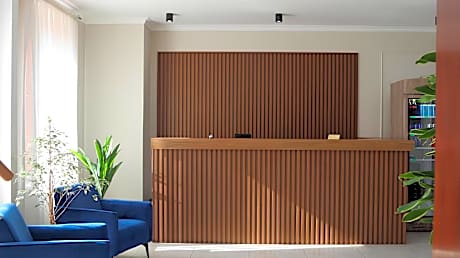 Route Hotel
