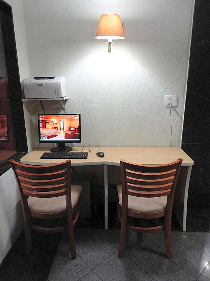 Hotel Columbia