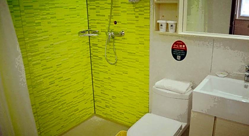 GreenTree Inn Linxi Pingyi MenGYAng Road Express Hotel