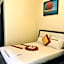 Canary Hue Hotel