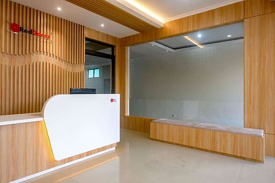 RedDoorz Syariah near Jogja City Mall 2
