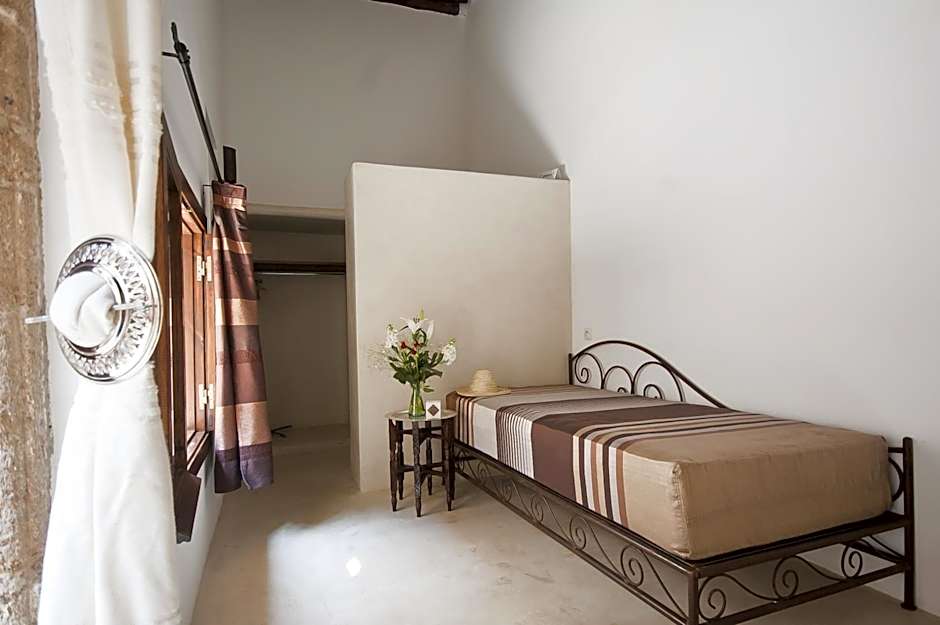 Riad El Maâti