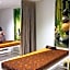 Cozzy Stay Hotel Semarang by Sinergi