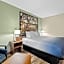 Super 8 by Wyndham Alexandria MN