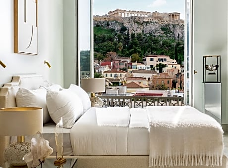 Acropolis Luxury Junior Suite