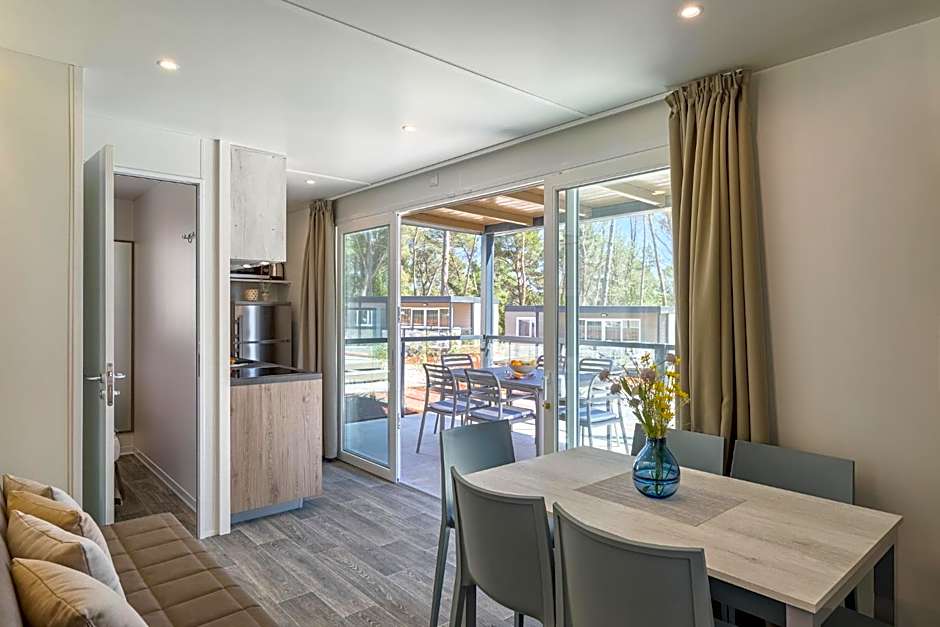 Mobile Homes Camping Santa Marina, Lanterna