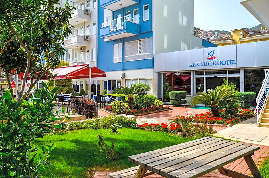 Ark Apart and Suite Hotel