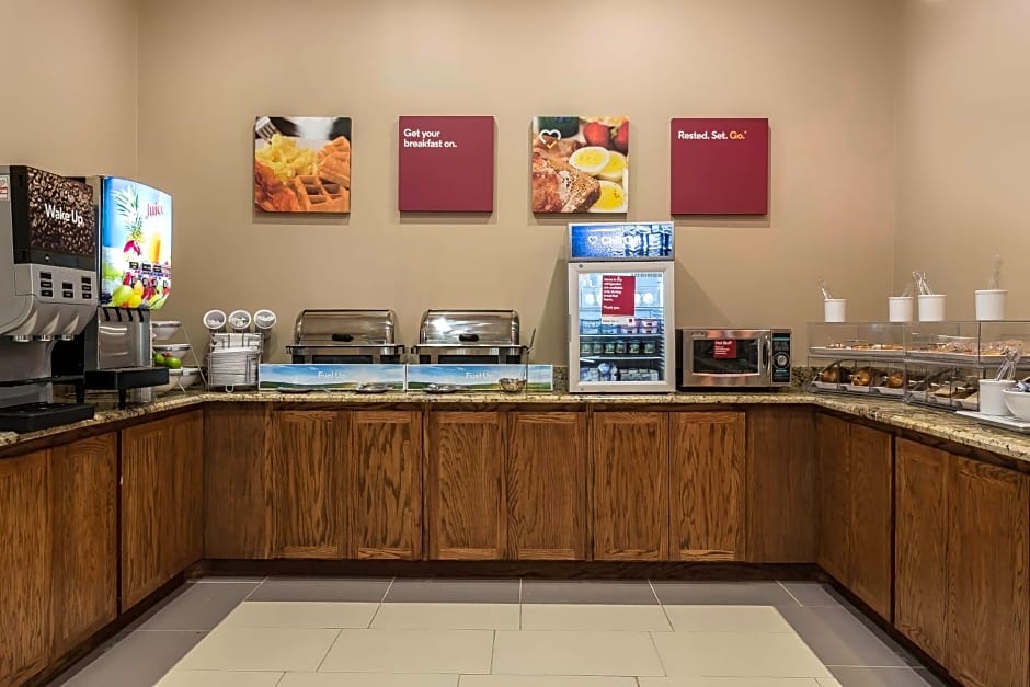 Comfort Suites University